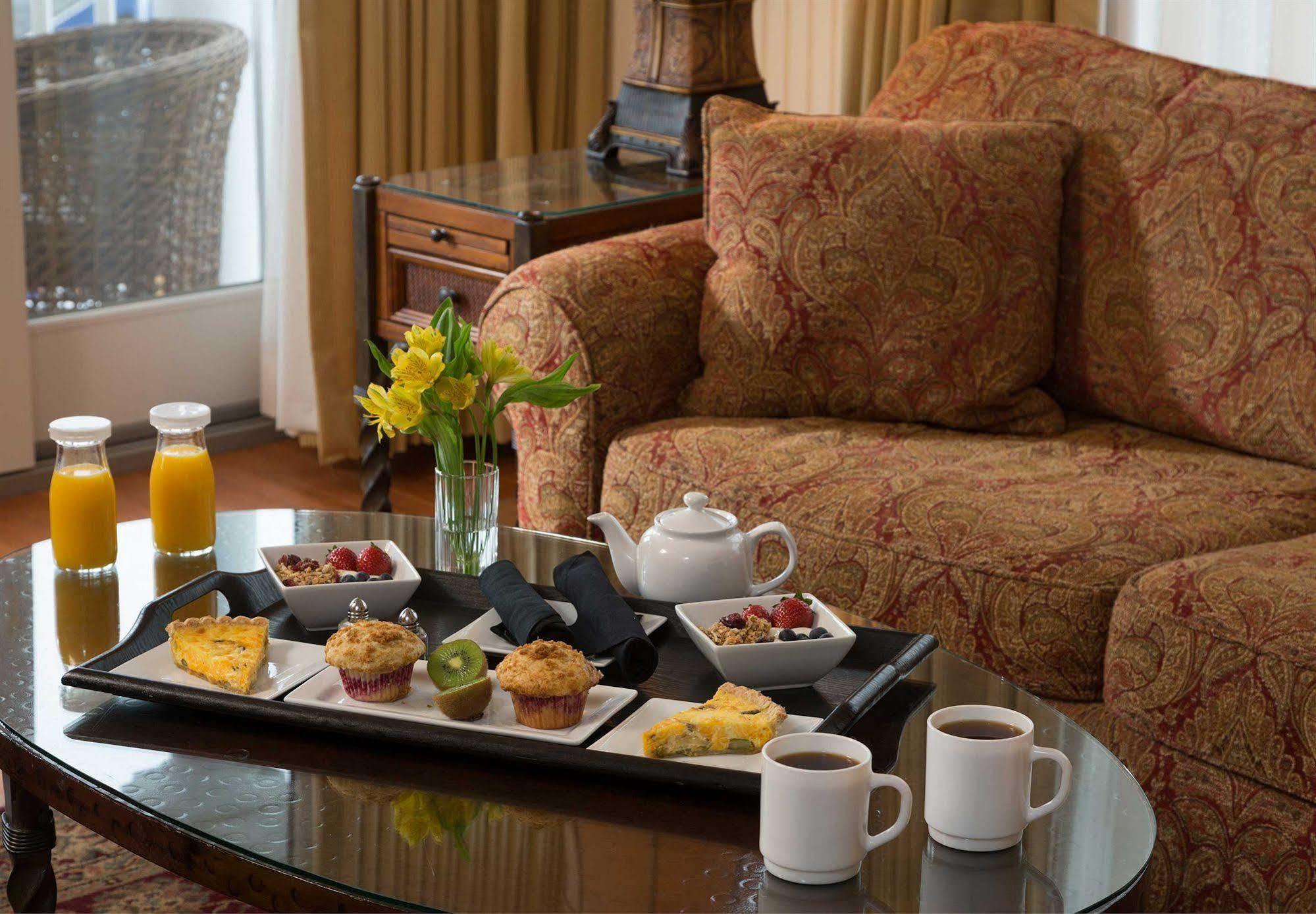 Inn Grand Harbor