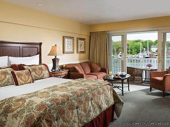 Grand Harbor Camden