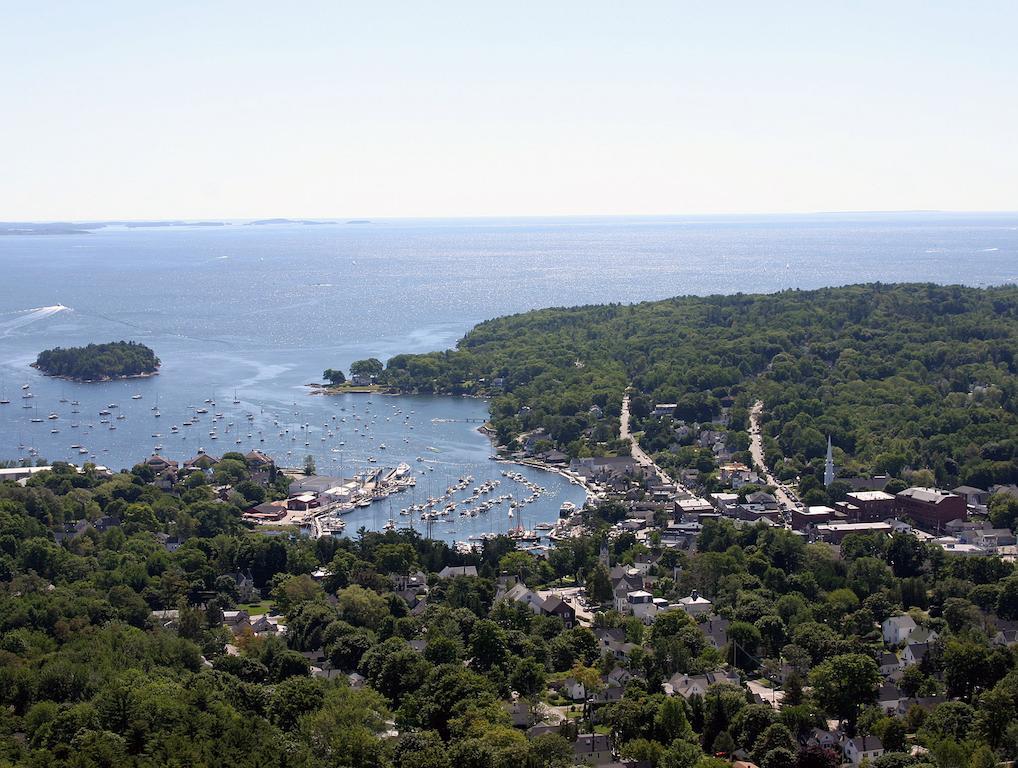 Grand Harbor 4* Camden